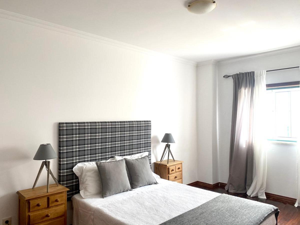 Brick Ocean Apartment Назаре Екстер'єр фото